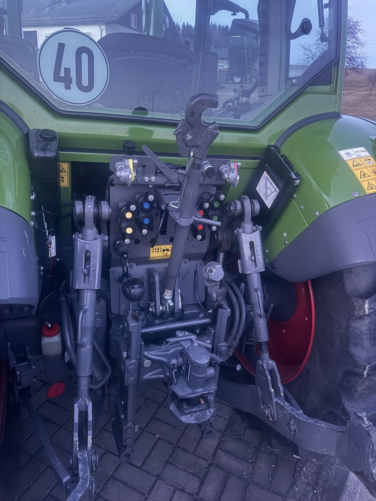Fendt 211 Vario (Gen2) 2