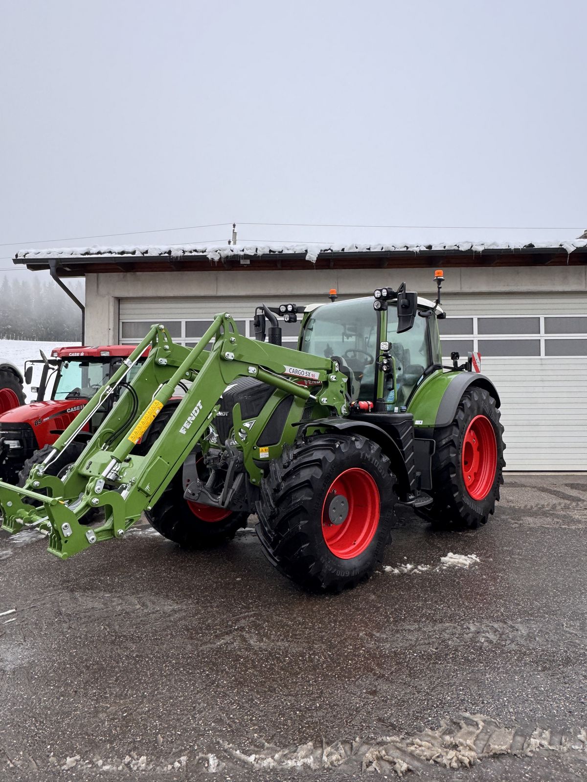 Fendt 724 Vario Power+ 2