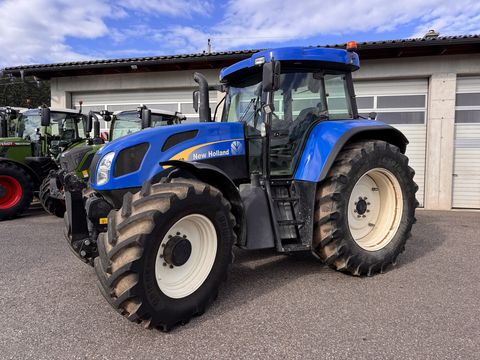 New Holland T7550