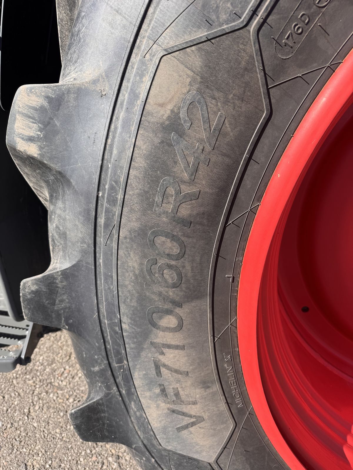 Fendt 724 Vario Profi+ 2