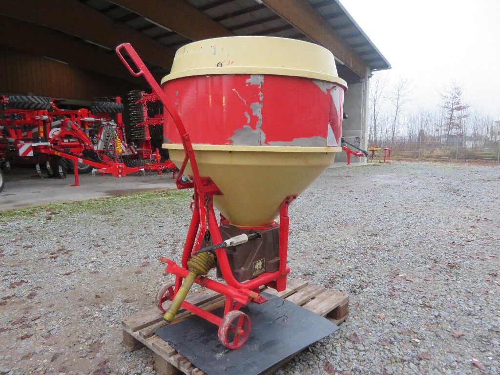 Vicon Pendeldüngerstreuer 1
