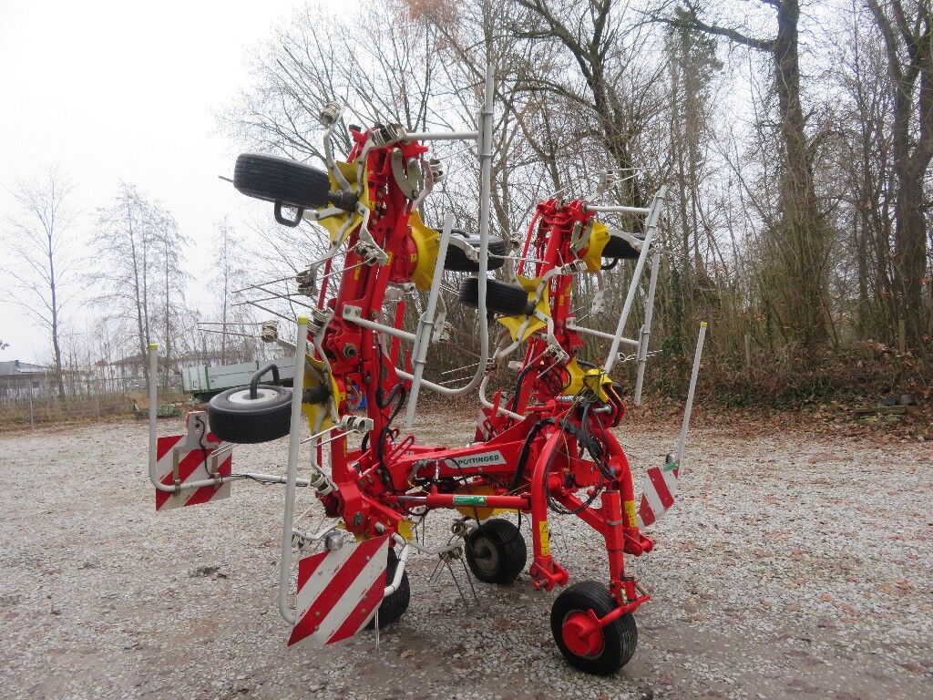 Pöttinger HIT 8.81 2