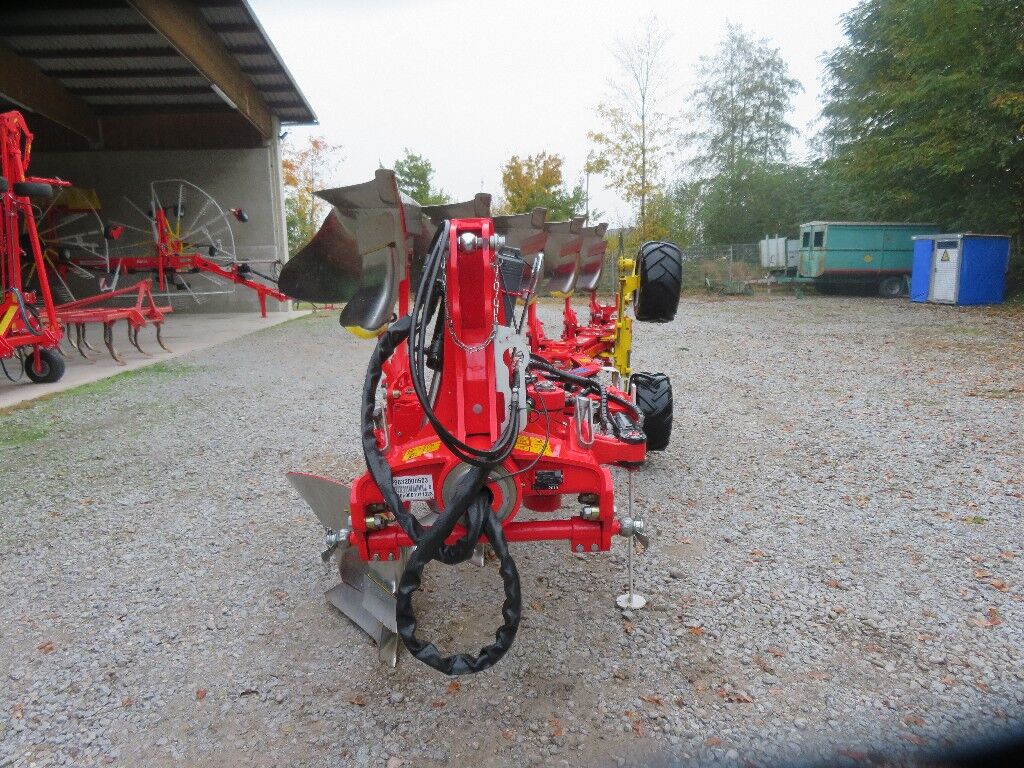 Pöttinger Servo 45M - 5 Schar 2