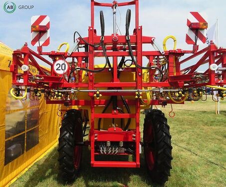 opryskiwacz polowy przyczepiany TL 1018 - 18 m 3