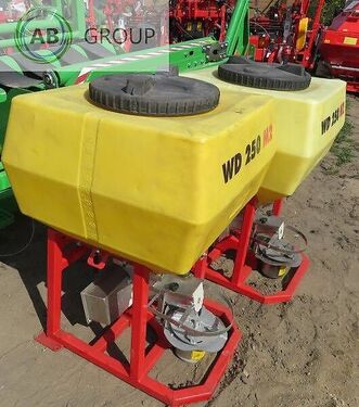 Sonstige planting unit Siewnik poplonów 250 l USZKODZONY 