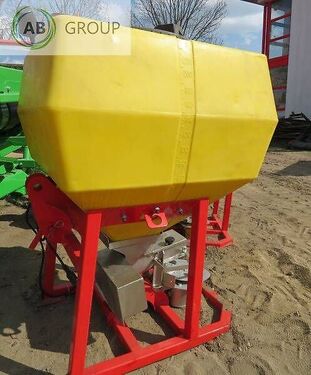 planting unit Siewnik poplonów 250 l USZKODZONY  3