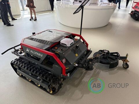 Sonstige Robot koszący Taurus80E