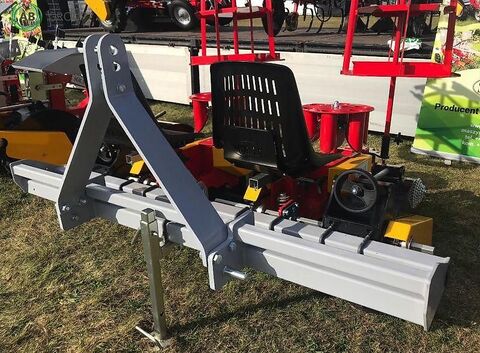 Sadzarka karuzelowa półautomatyczna 2-rzędowa So 3