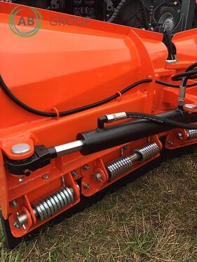 Metal-Technik pług składany V leki 2.22 m 3