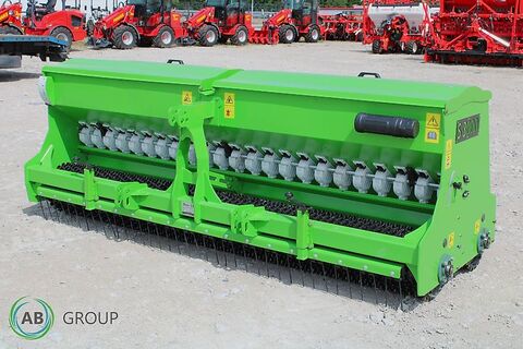 Siewnik do traw Zumrut S-3000 2