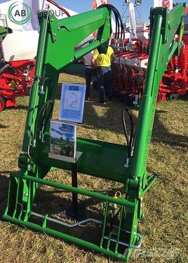 ładowacz czołowy AT-40 2