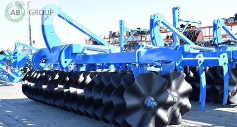 Intertech agregat przedni talerzowy 3m z włóką 2