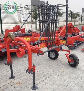 Sonstige Zgrabiarka karuzelowa Harmak HT- 330
