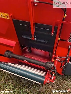 Poziomy wóz paszowy Fimaks FMHI 12m3 3