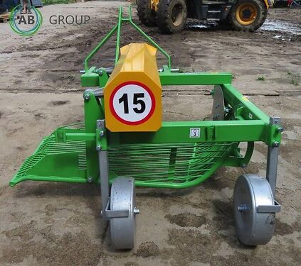 Bomet Kopaczka wibracyjna z wyrzutem bocznym Bomet Urs 2