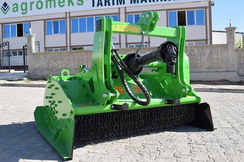 Sonstige Kruszarka do kamieni Agromeks Leopar 150