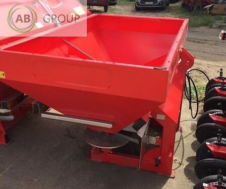 Sonstige Junior II 600