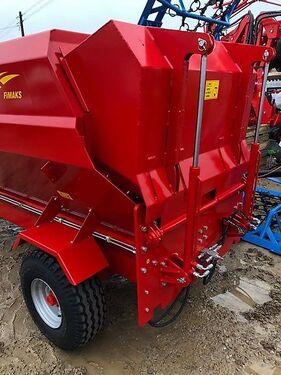 Poziomy wóz paszowy FMHI 4 2