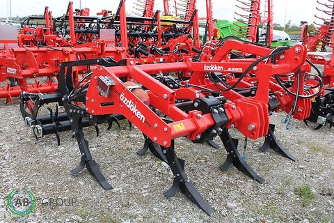 Ozdoken Boltan Pro 745 chisel plow