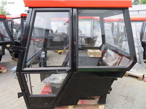 Sonstige Koja cabin for C-330 wheel tractor