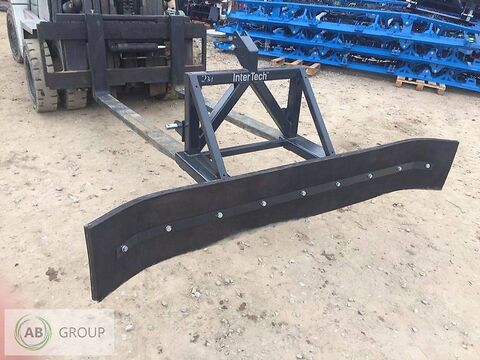 Zgarniacz do obornika Inter-Tech 2,6m 2