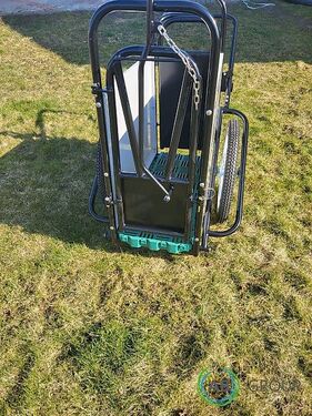 Wózek do przewozu cieląt T1 AB Group 3