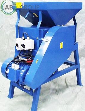 zgniatacz ziarna T270-300/7,5 2