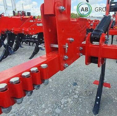 Kultywator bezorkowy Ozdoken Epsom SR207 - 7 łap 3