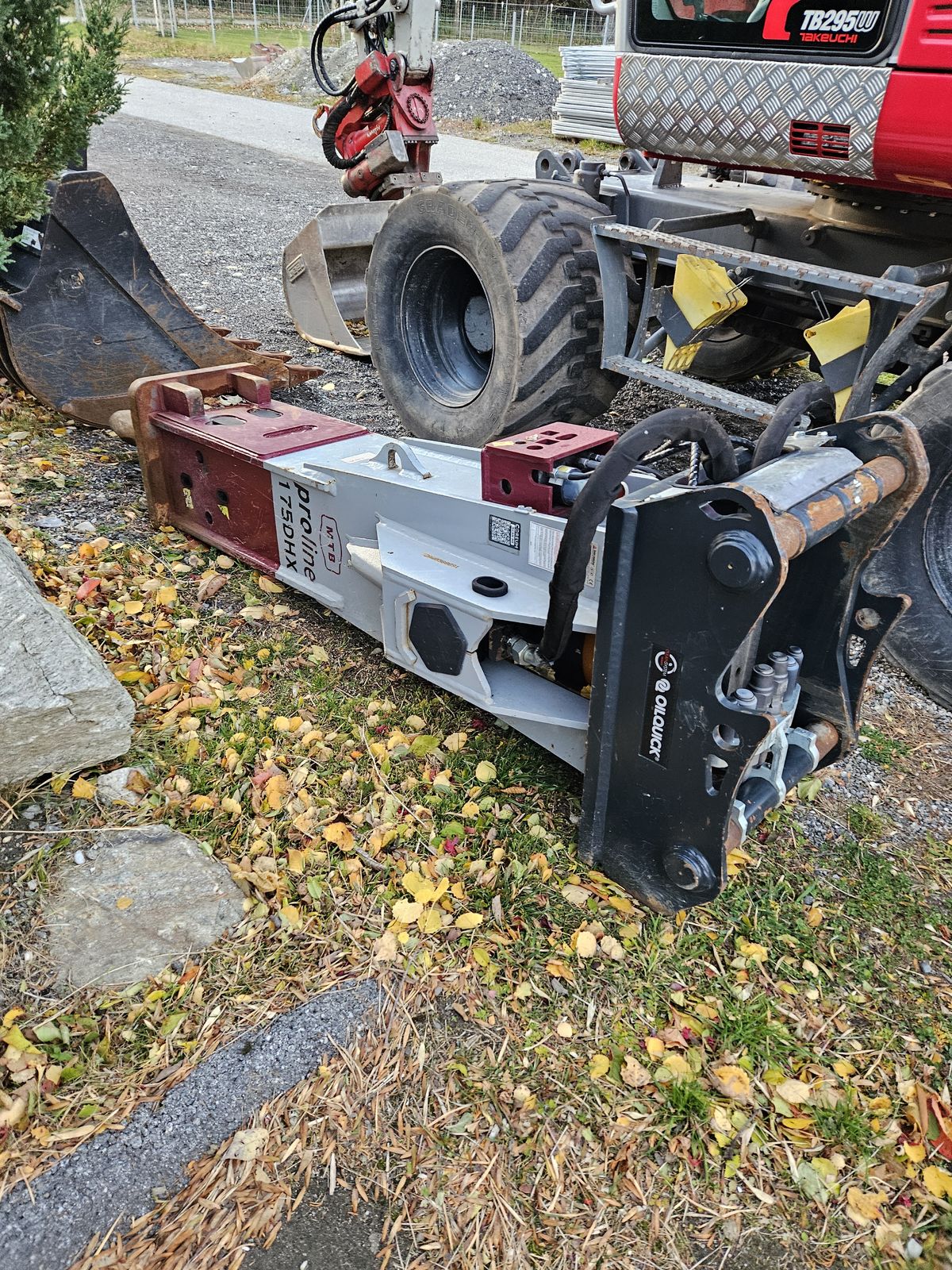 Geel Löffelset und Hydraulikhammer  3