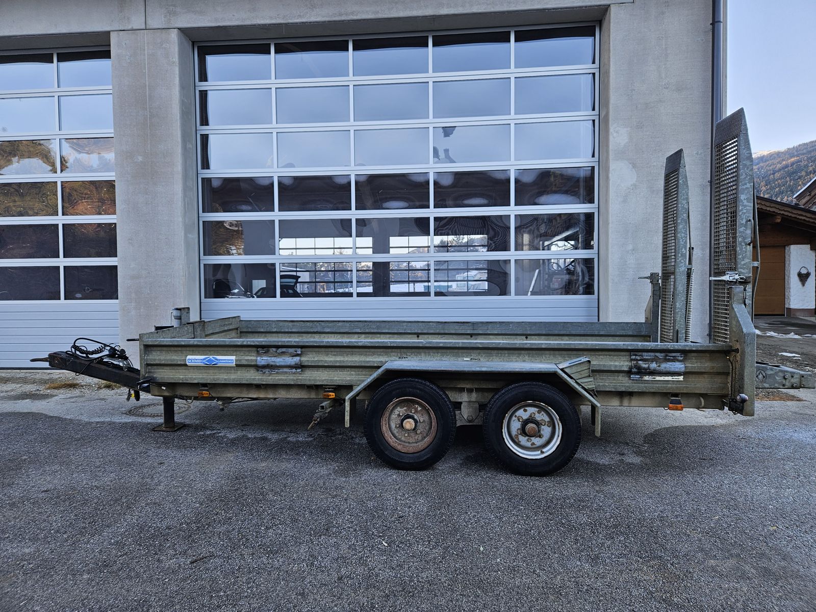 Tieflader Schmid Bagger 1