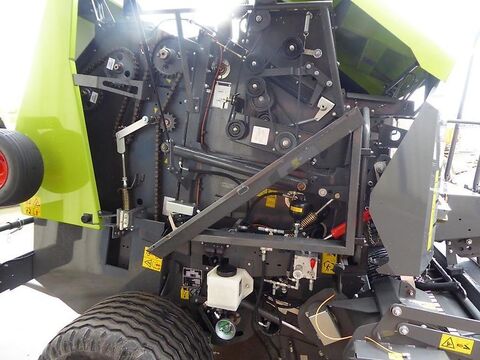 Claas Rollant 520 RC