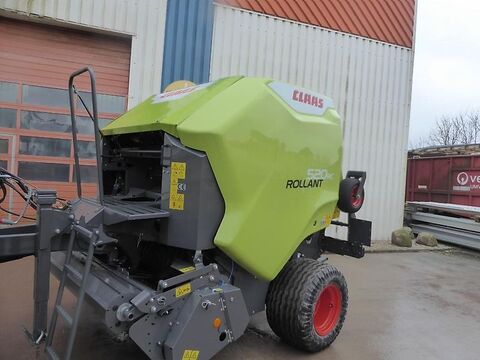 Claas Rollant 520 RC