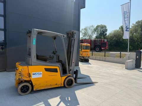 Jungheinrich EFG 320