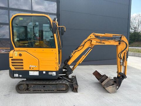 Hyundai Robex 18-9