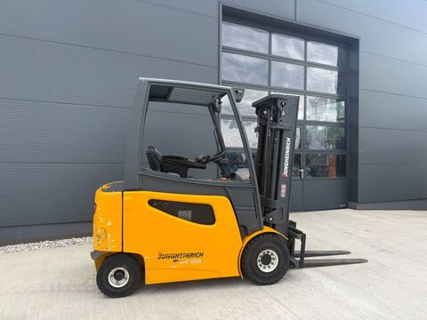 Jungheinrich EFG 425k