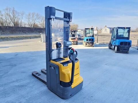 Jungheinrich EJC 216z 3