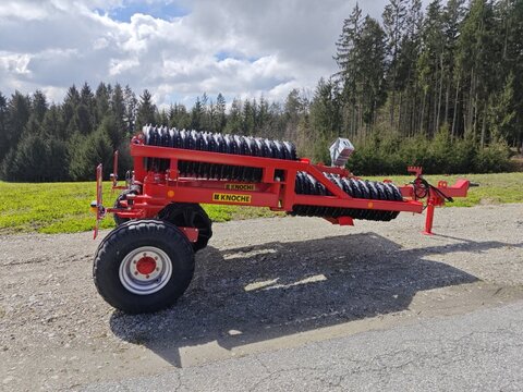 Knoche Ackerwalze 780 2