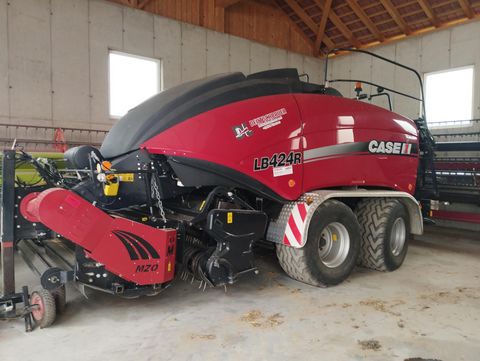 <strong>Case IH LB424R</strong><br />