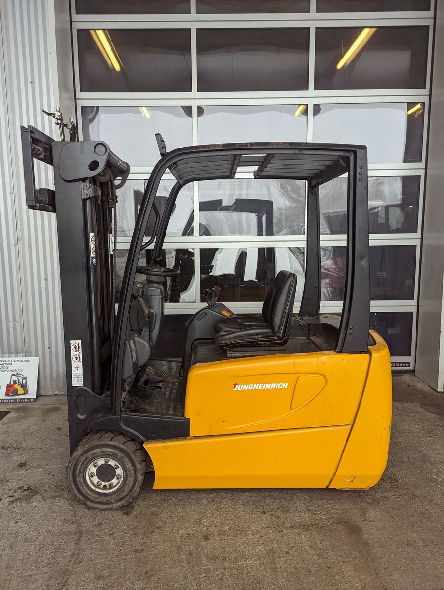 Jungheinrich 1,6 tonnen Elektro Triplex & SS,  2