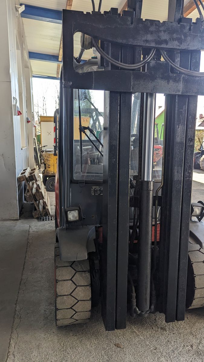 Linde 2,5 tonnen Diesel Triplex & ZV, 4V 3