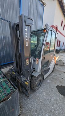Still 5 % AKTION – 2,5 t Diesel Triplex& SS, ZV, 4 Ve