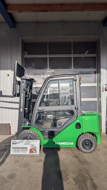 Sonstige 2,5 tonnen Diesel Triplex& Seitenschieber, Kabin