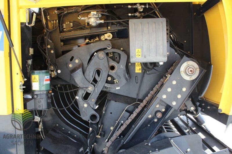 New Holland BB 9080 R 2