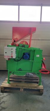 AG Farms Group Getreidereiniger UKS 6