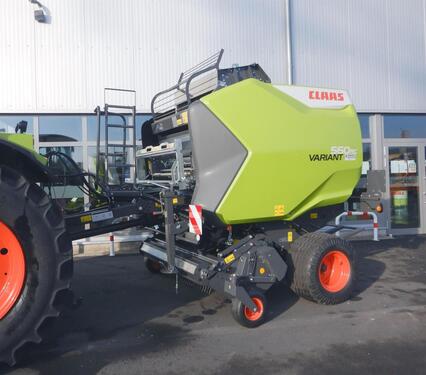 <strong>CLAAS VARIANT 560 RC</strong><br />