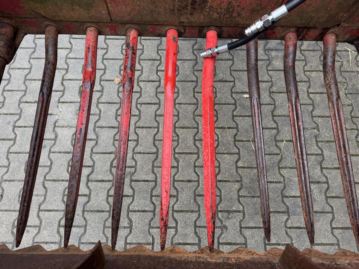 Strautmann SLT07 Silagezange Frontlader 3