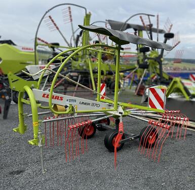 CLAAS LINER 370 Tandem