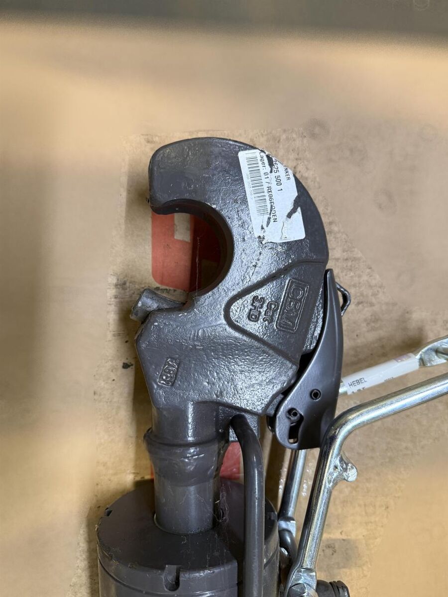 Hydraulischer Oberlenker Axion 3