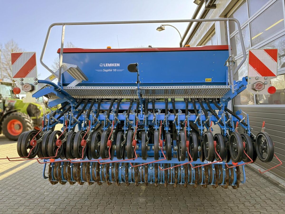 Lemken ZIRKON 8/300 + Saphir 10 ISOBUS 3