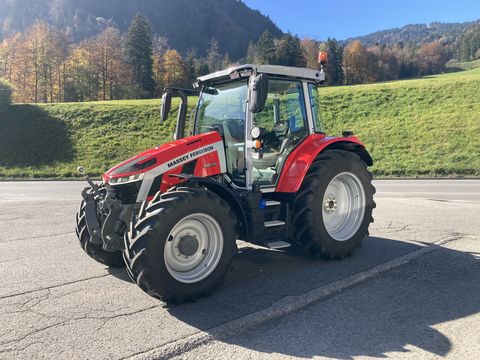 Massey Ferguson MF 5S.135 Dyna-6 Exclusive